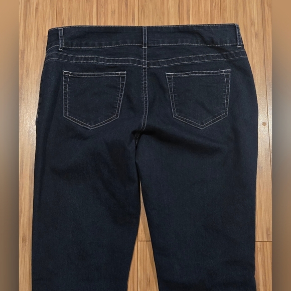 Maurices Women's Skinny Jeans - Picture 6 of 7